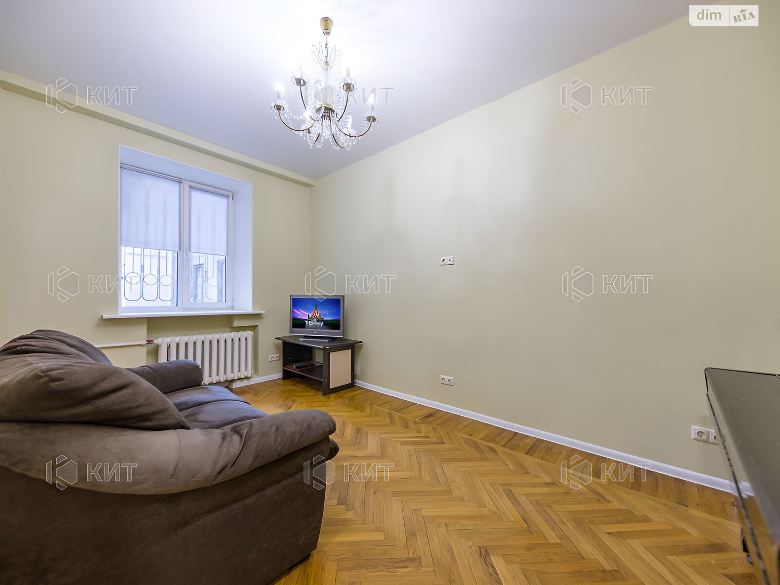 Продажа трехкомнатной квартиры в Харькове, на ул. Каразина 7/9, район Центр фото 1 Продажа трехкомнатной квартиры в Харькове, на ул. Каразина 7/9, район Центр фото 1