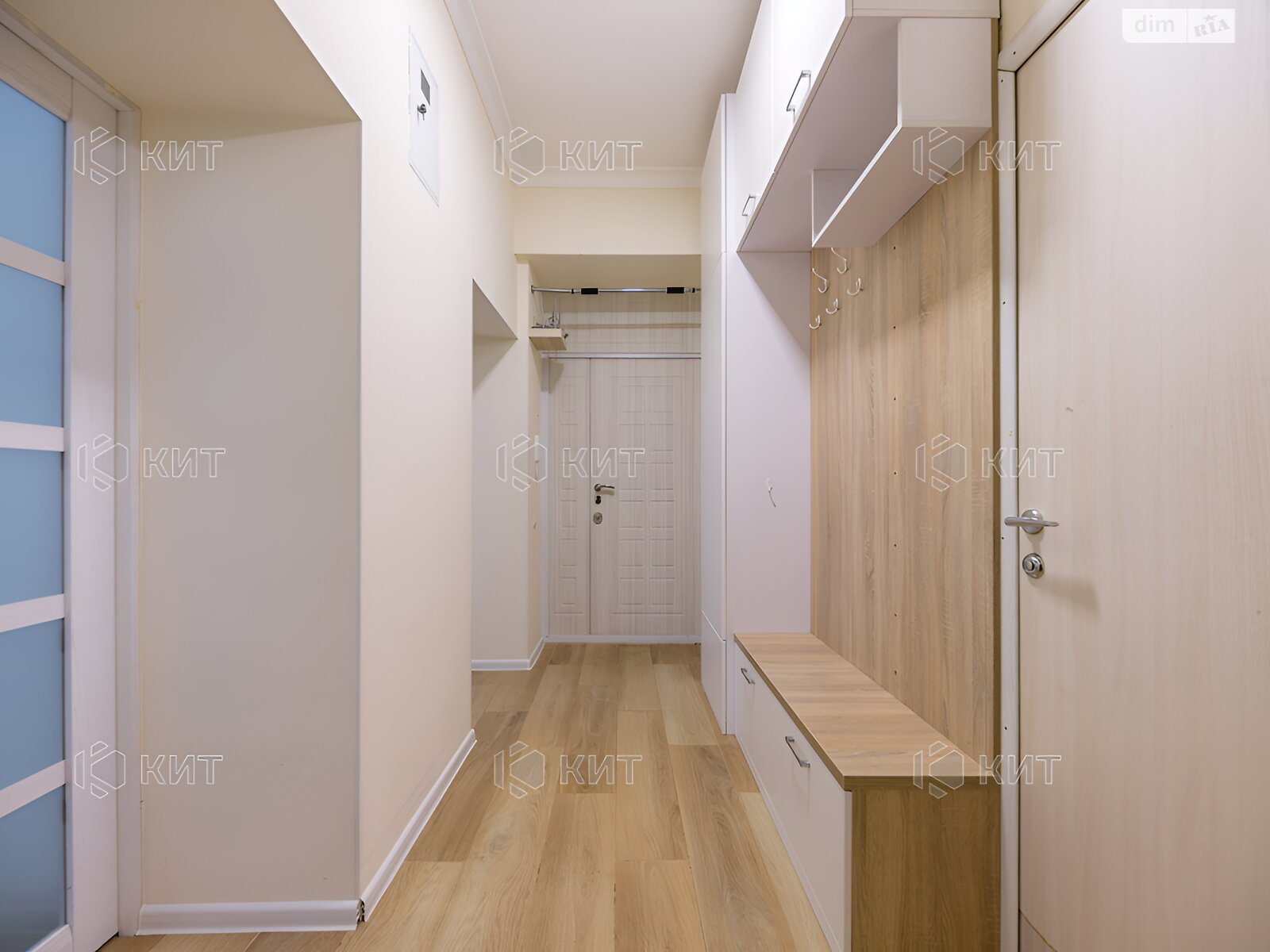 Продажа трехкомнатной квартиры в Харькове, на ул. Каразина 7/9, район Центр фото 1 Продажа трехкомнатной квартиры в Харькове, на ул. Каразина 7/9, район Центр фото 1