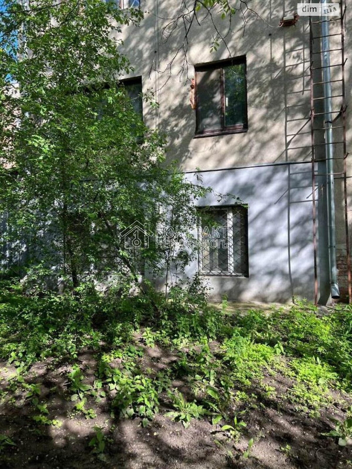 Продажа трехкомнатной квартиры в Харькове, на ул. Каразина, район Центр фото 2 Продажа трехкомнатной квартиры в Харькове, на ул. Каразина, район Центр фото 2