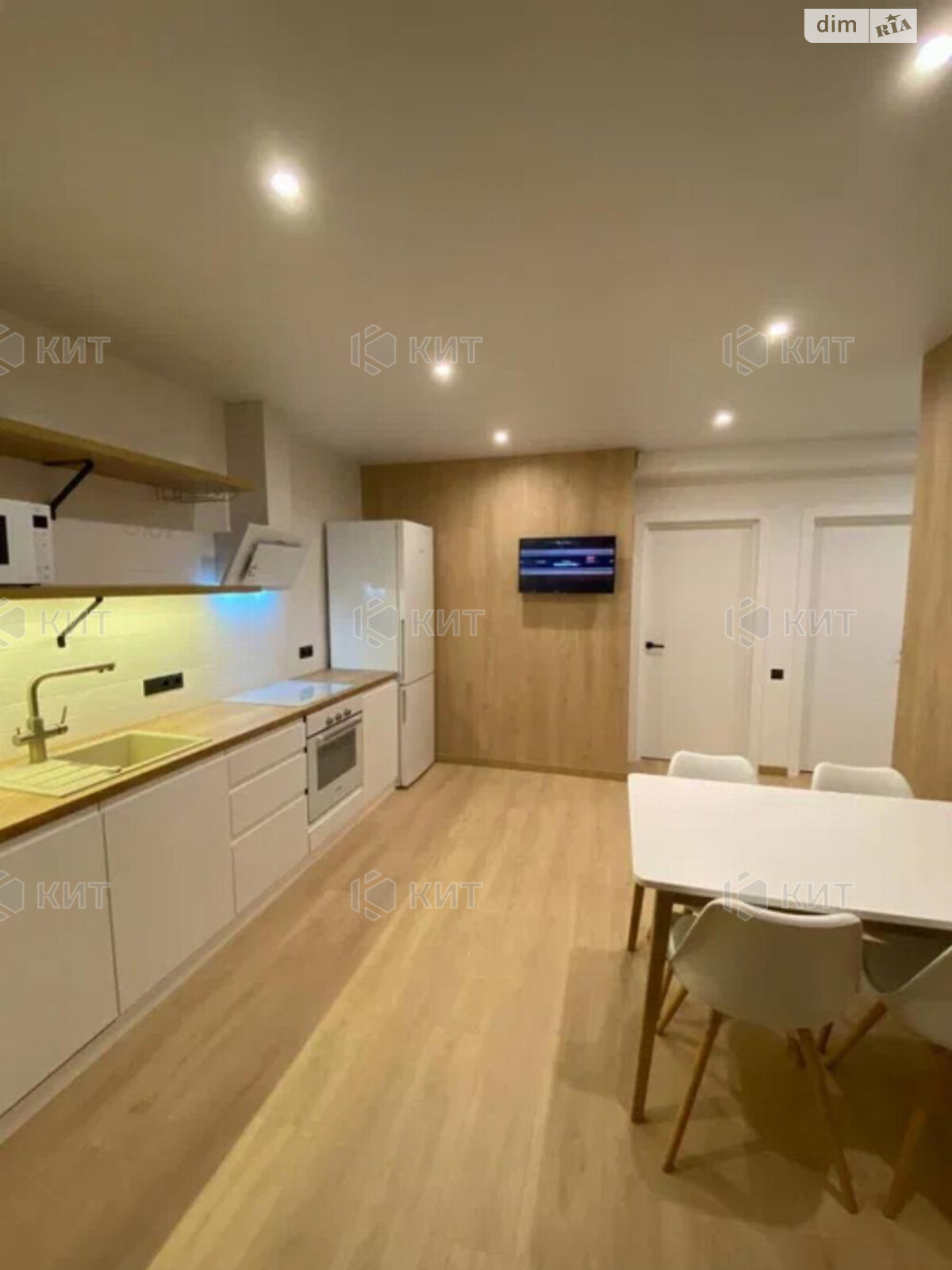 Продажа двухкомнатной квартиры в Харькове, на ул. Клочковская 93, район Центр фото 1 Продажа двухкомнатной квартиры в Харькове, на ул. Клочковская 93, район Центр фото 1