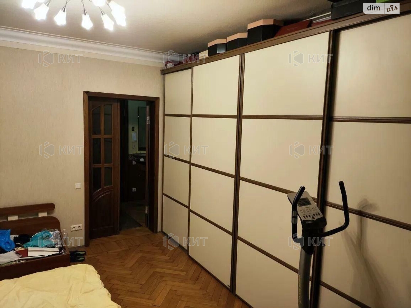 Продаж трикімнатної квартири в Харкові, на майд. Конституції 2/2, район Центр фото 1 Продаж трикімнатної квартири в Харкові, на майд. Конституції 2/2, район Центр фото 1