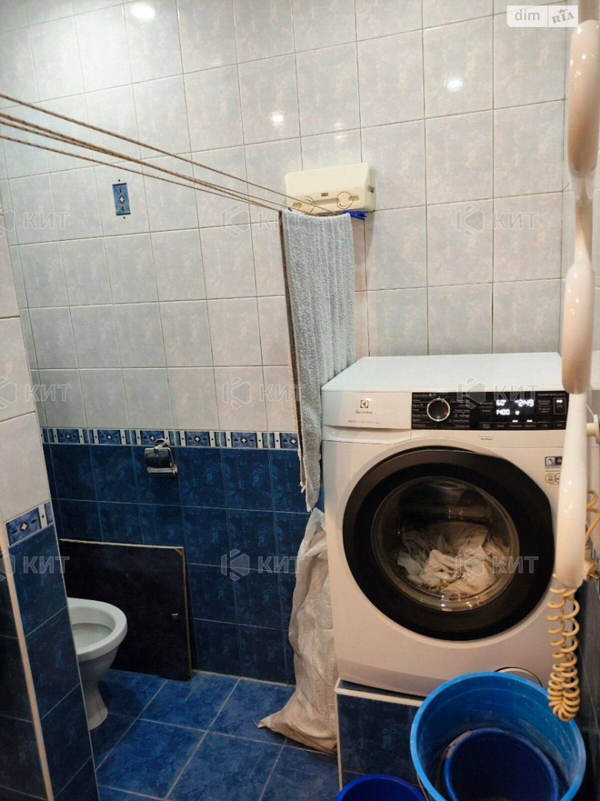 Продаж трикімнатної квартири в Харкові, на майд. Конституції 2/2, район Центр фото 1 Продаж трикімнатної квартири в Харкові, на майд. Конституції 2/2, район Центр фото 1