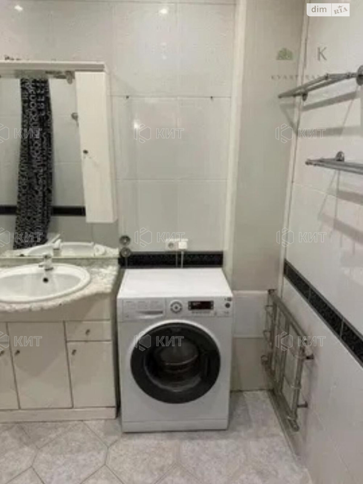 Продаж чотирикімнатної квартири в Харкові, на вул. Кооперативна 13/2, район Центр фото 1 Продаж чотирикімнатної квартири в Харкові, на вул. Кооперативна 13/2, район Центр фото 1