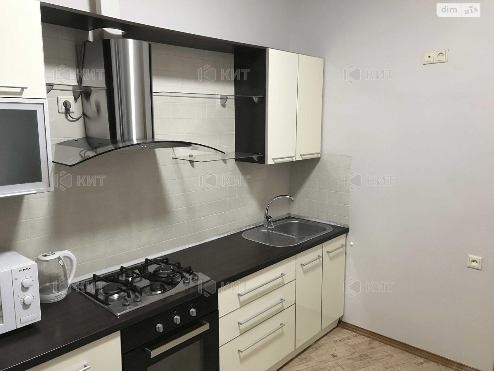 Продажа однокомнатной квартиры в Харькове, на пер. Кравцова 4, район Центр фото 1 Продажа однокомнатной квартиры в Харькове, на пер. Кравцова 4, район Центр фото 1