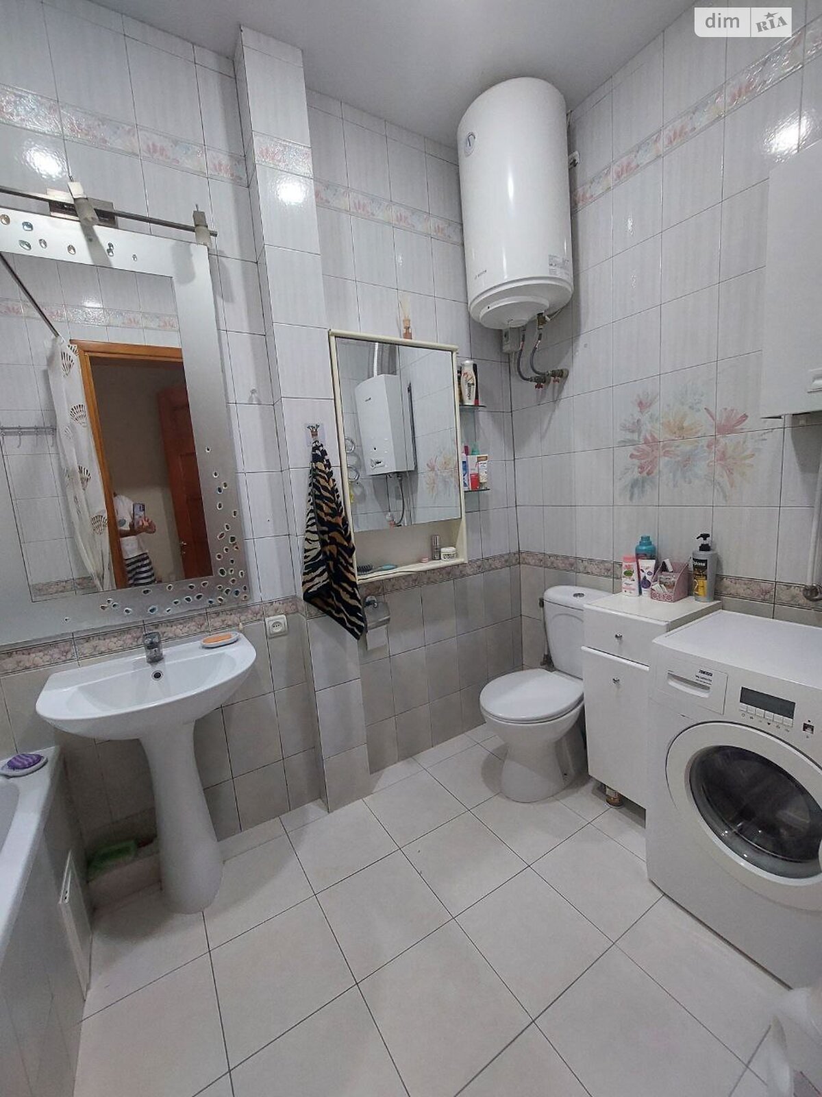 Продаж чотирикімнатної квартири в Харкові, на узвіз Куликівський 9, кв. 5, район Київський фото 1 Продаж чотирикімнатної квартири в Харкові, на узвіз Куликівський 9, кв. 5, район Київський фото 1