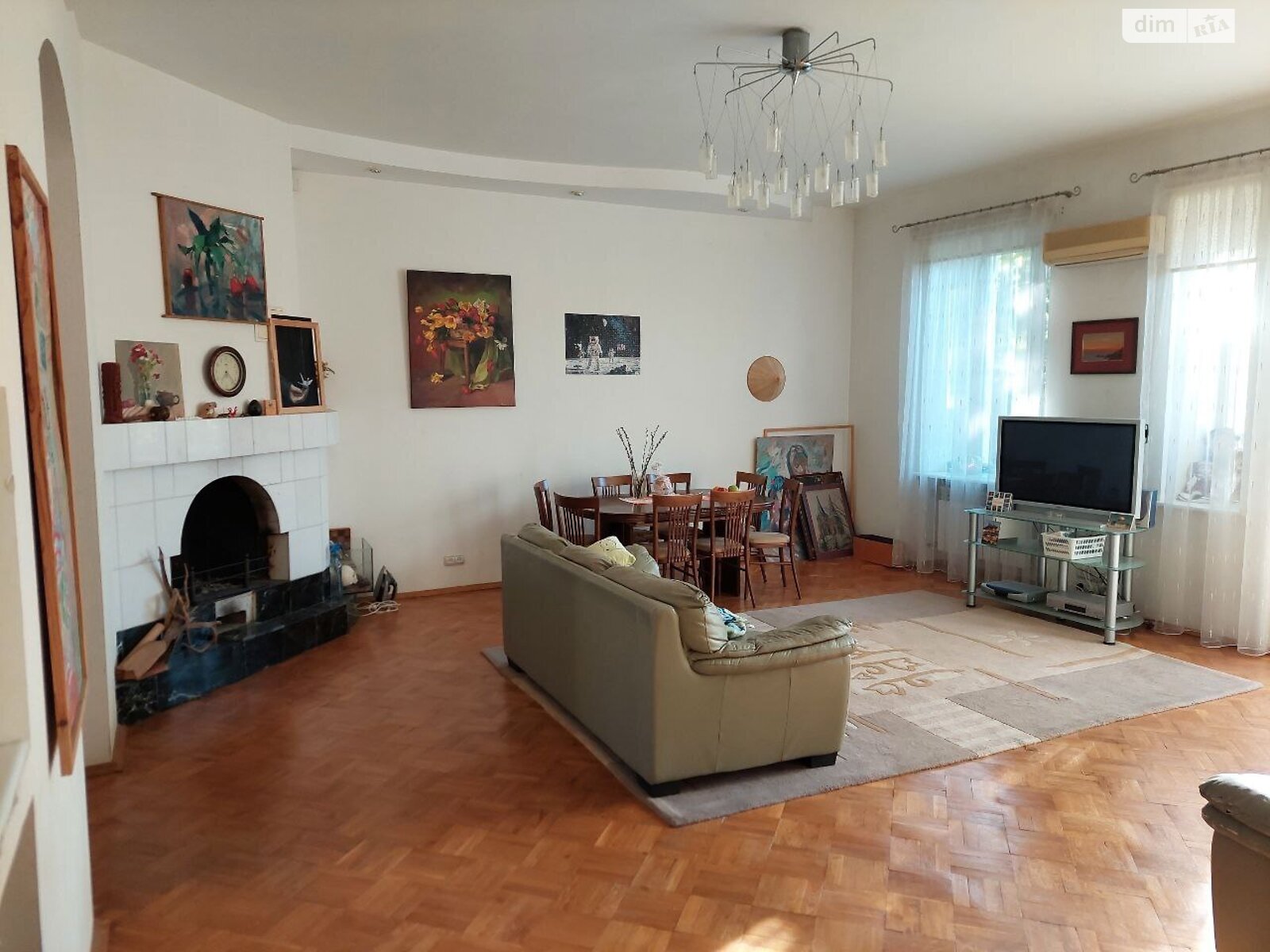 Продаж чотирикімнатної квартири в Харкові, на узвіз Куликівський 9, кв. 5, район Київський фото 1 Продаж чотирикімнатної квартири в Харкові, на узвіз Куликівський 9, кв. 5, район Київський фото 1