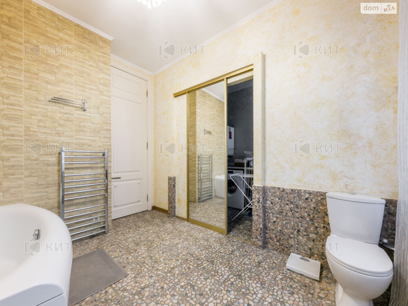 Продаж трикімнатної квартири в Харкові, на вул. Культури 3, район Центр фото 1 Продаж трикімнатної квартири в Харкові, на вул. Культури 3, район Центр фото 1