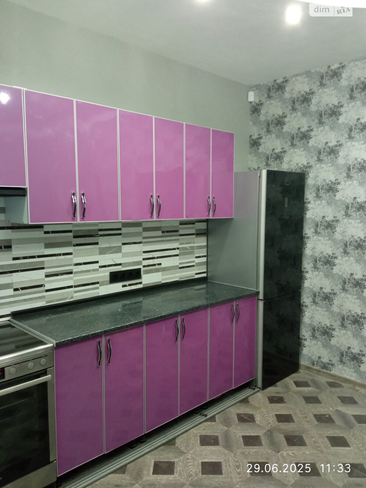 Продаж однокімнатної квартири в Харкові, на просп. Науки 12, район Центр фото 1 Продаж однокімнатної квартири в Харкові, на просп. Науки 12, район Центр фото 1