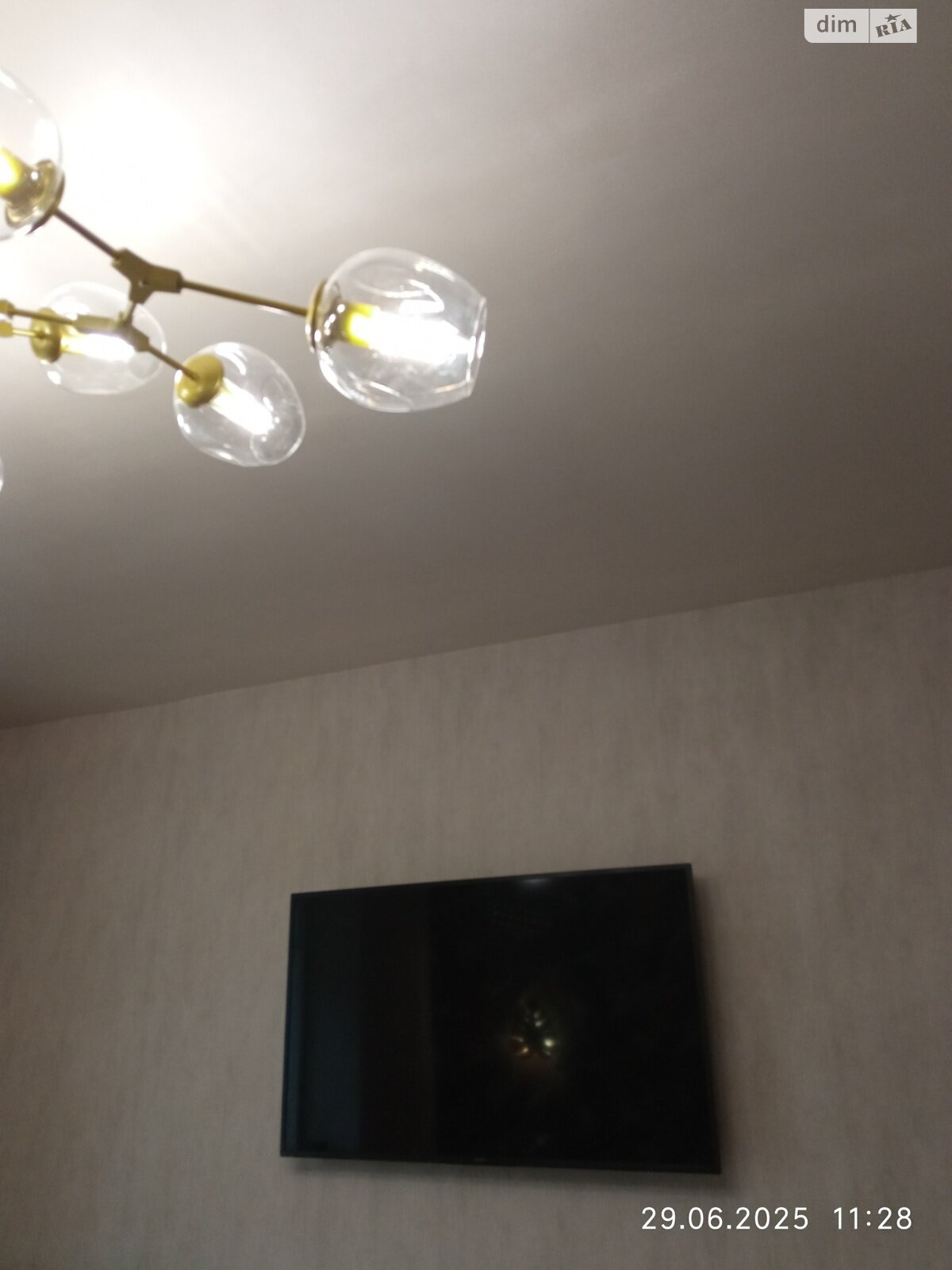 Продаж однокімнатної квартири в Харкові, на просп. Науки 12, район Центр фото 1 Продаж однокімнатної квартири в Харкові, на просп. Науки 12, район Центр фото 1