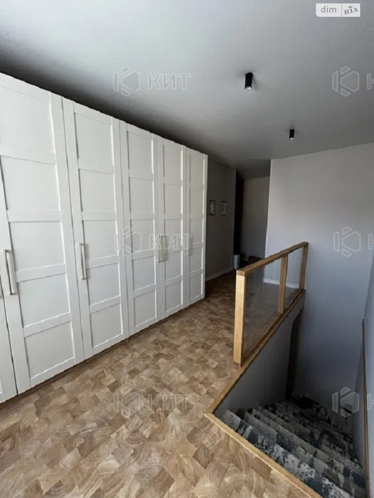 Продаж чотирикімнатної квартири в Харкові, на пров. Лосівський 4, район Центр фото 1 Продаж чотирикімнатної квартири в Харкові, на пров. Лосівський 4, район Центр фото 1