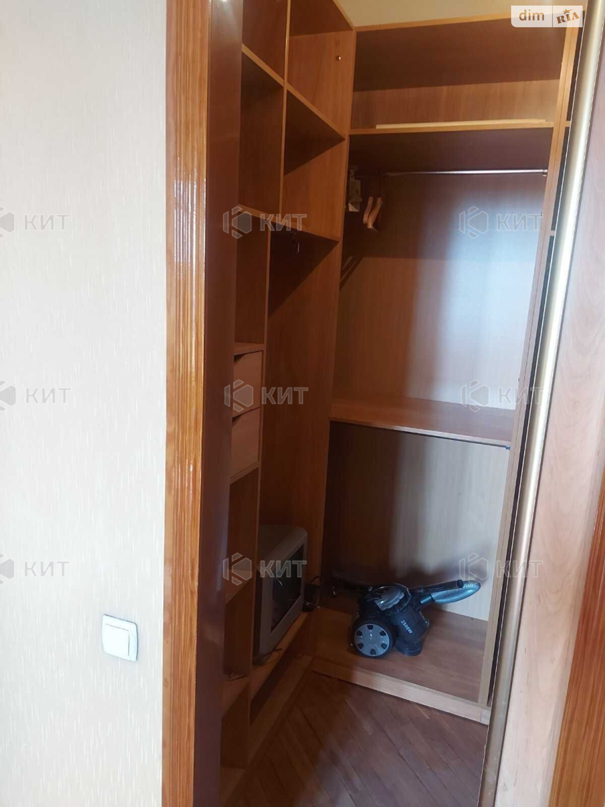 Продажа трехкомнатной квартиры в Харькове, на ул. Максимилиановская 5, район Центр фото 1 Продажа трехкомнатной квартиры в Харькове, на ул. Максимилиановская 5, район Центр фото 1