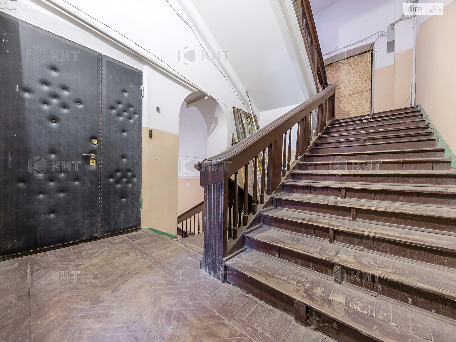 Продаж п`ятикімнатної квартири в Харкові, на вул. Чорноглазівська 14, район Центр фото 1 Продаж п`ятикімнатної квартири в Харкові, на вул. Чорноглазівська 14, район Центр фото 1