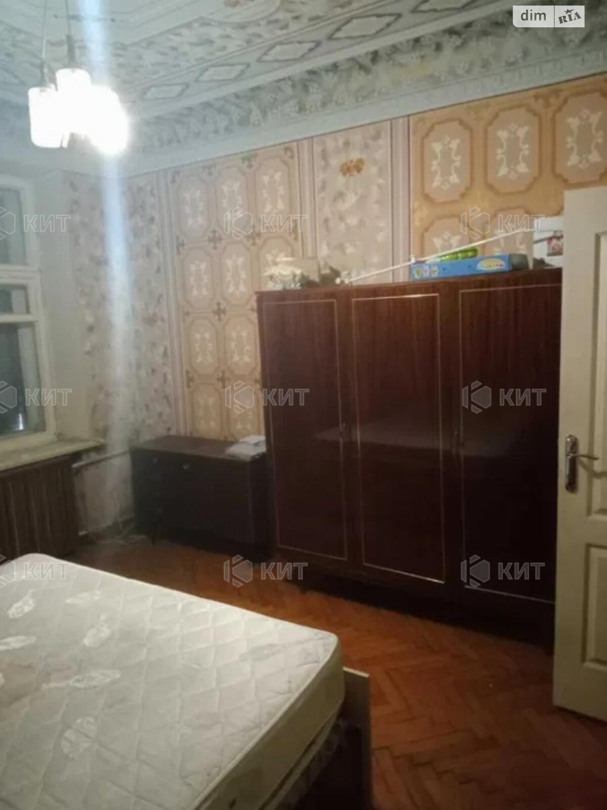 Продаж двокімнатної квартири в Харкові, на майд. Павлівський 8, район Центр фото 1 Продаж двокімнатної квартири в Харкові, на майд. Павлівський 8, район Центр фото 1