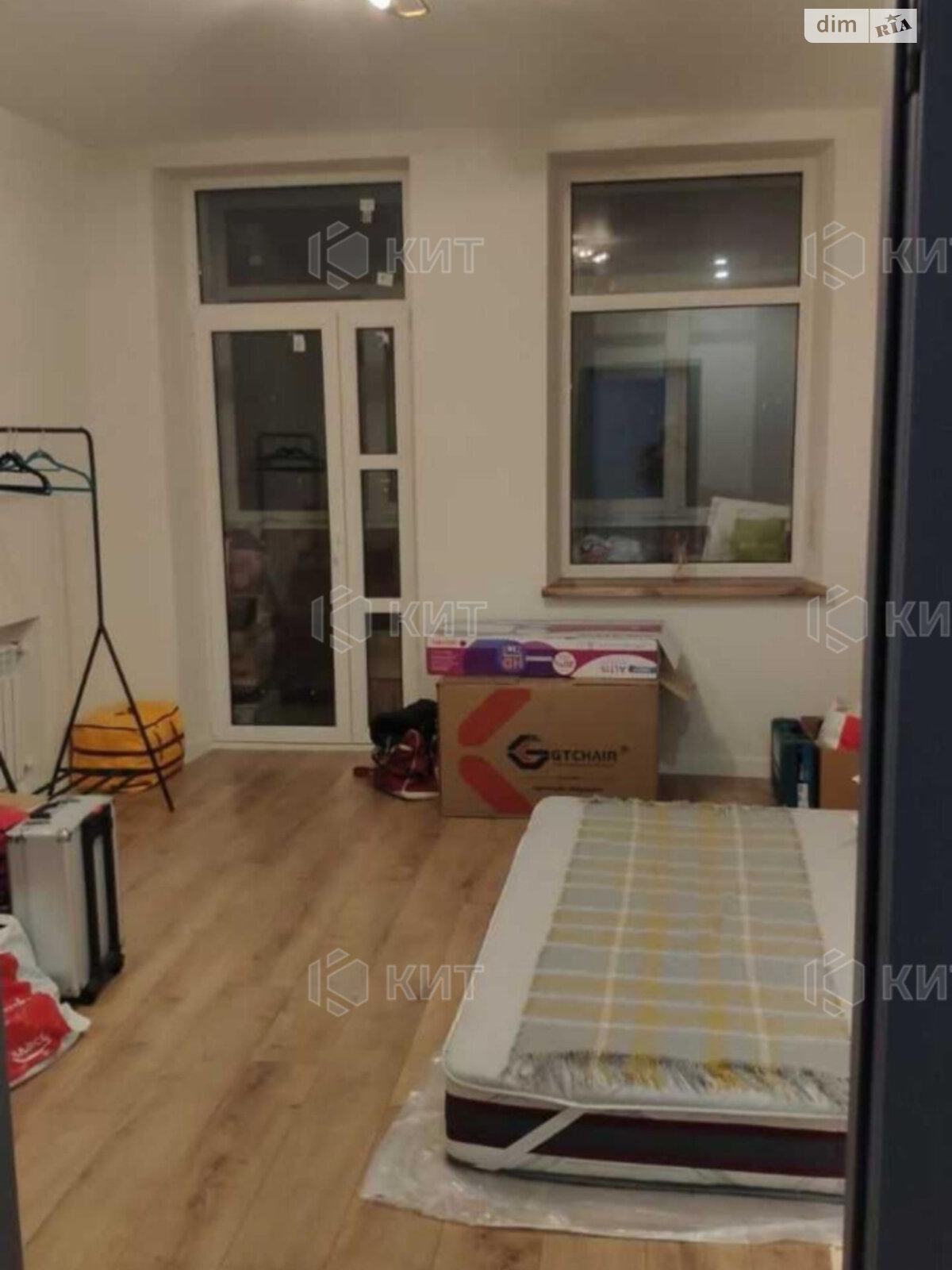 Продажа двухкомнатной квартиры в Харькове, на майд. Павловский 5, район Центр фото 1 Продажа двухкомнатной квартиры в Харькове, на майд. Павловский 5, район Центр фото 1
