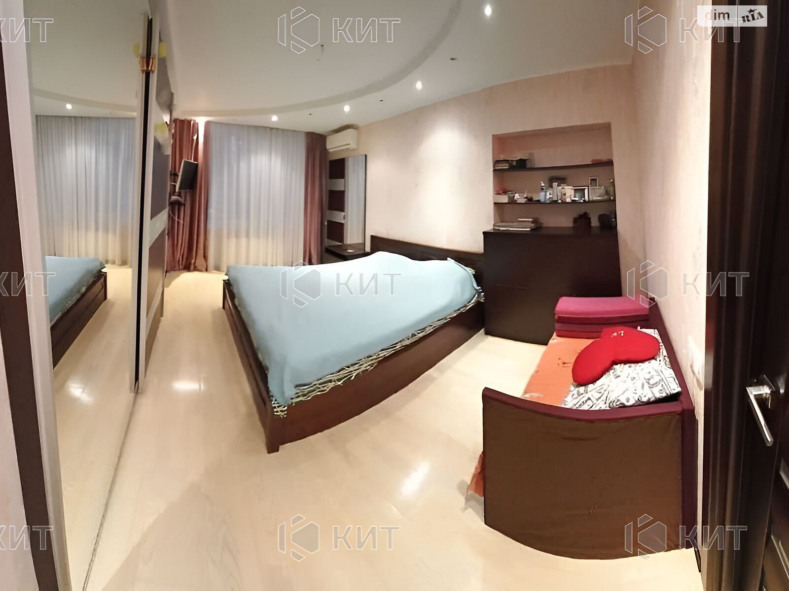 Продажа трехкомнатной квартиры в Харькове, на ул. Руставели 35, район Центр фото 1 Продажа трехкомнатной квартиры в Харькове, на ул. Руставели 35, район Центр фото 1