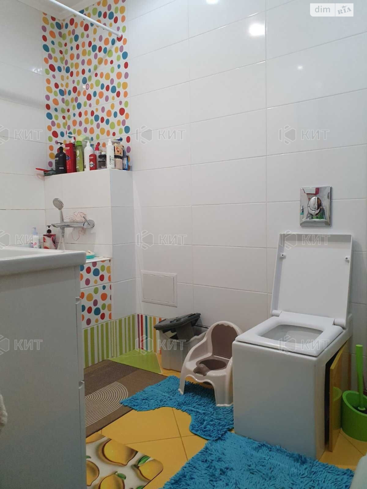 Продажа трехкомнатной квартиры в Харькове, на ул. Руставели 35, район Центр фото 1 Продажа трехкомнатной квартиры в Харькове, на ул. Руставели 35, район Центр фото 1
