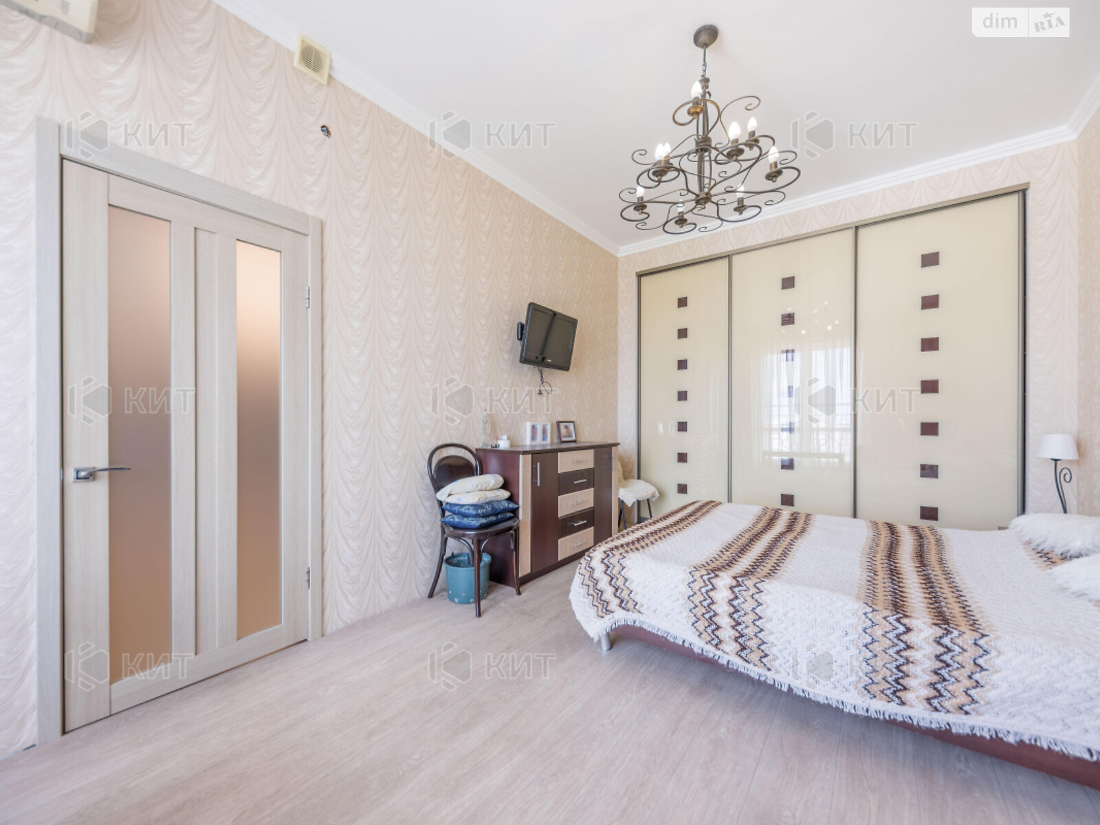 Продажа двухкомнатной квартиры в Харькове, на ул. Рымарская 25, район Центр фото 1 Продажа двухкомнатной квартиры в Харькове, на ул. Рымарская 25, район Центр фото 1