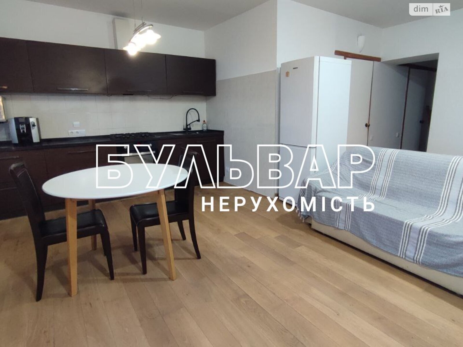 Продаж чотирикімнатної квартири в Харкові, на вул. Садова, район Центр фото 1