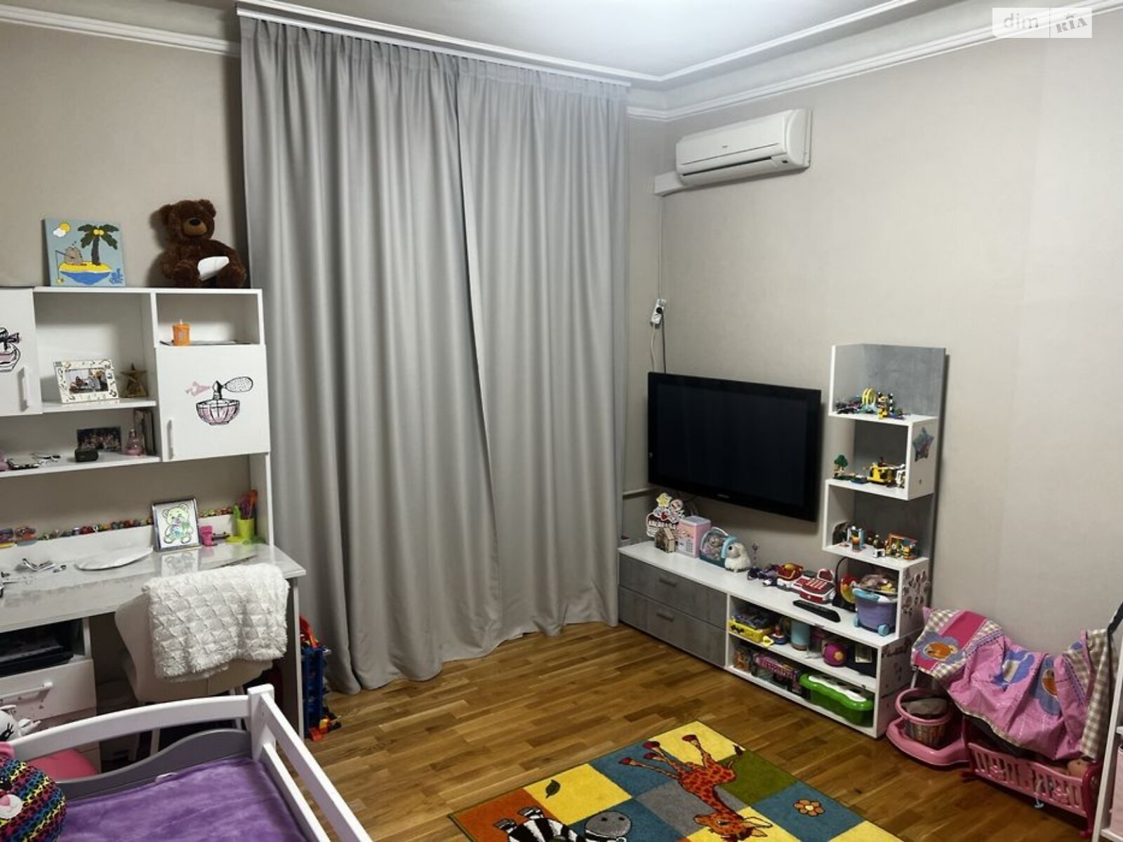 Продажа четырехкомнатной квартиры в Харькове, на ул. Садовая 15, район Центр фото 1 Продажа четырехкомнатной квартиры в Харькове, на ул. Садовая 15, район Центр фото 1