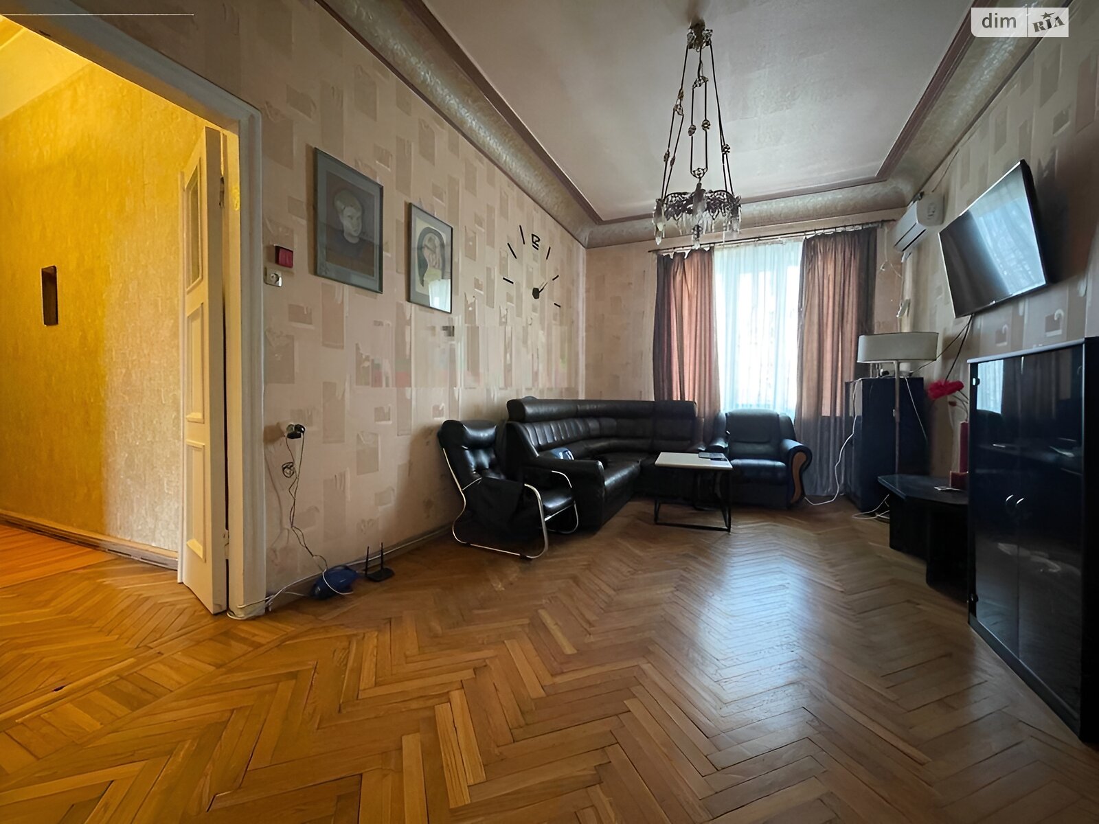 Продажа трехкомнатной квартиры в Харькове, на пер. Самокиша 3, район Госпром фото 1 Продажа трехкомнатной квартиры в Харькове, на пер. Самокиша 3, район Госпром фото 1