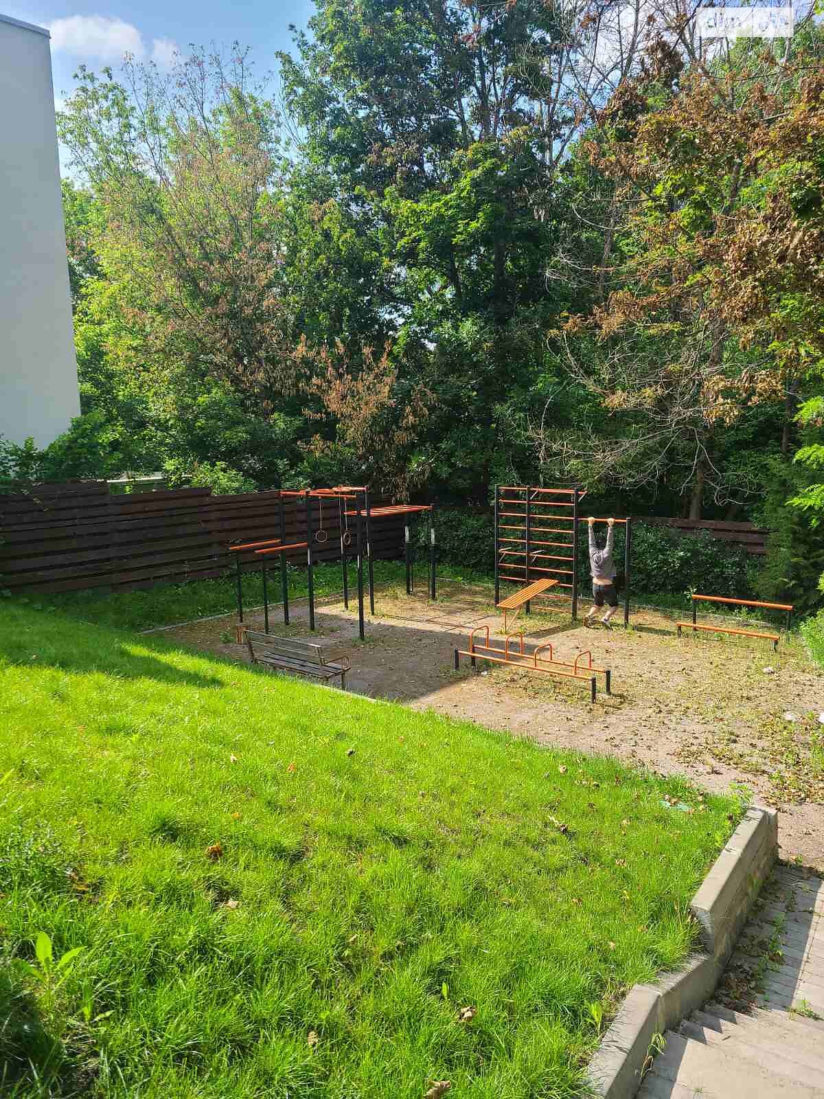 Продажа трехкомнатной квартиры в Харькове, на пер. Синельникова 8, район Центр фото 1 Продажа трехкомнатной квартиры в Харькове, на пер. Синельникова 8, район Центр фото 1