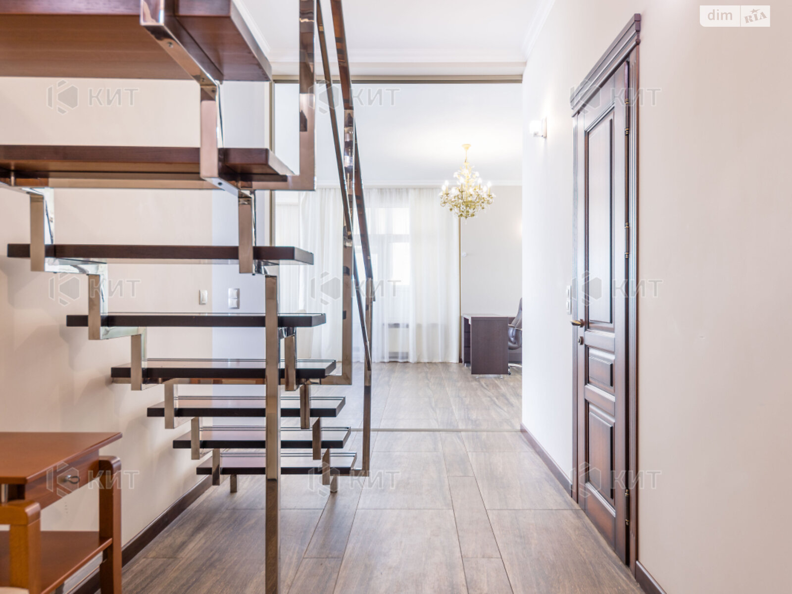 Продажа трехкомнатной квартиры в Харькове, на ул. Тринклера 9, район Центр фото 1 Продажа трехкомнатной квартиры в Харькове, на ул. Тринклера 9, район Центр фото 1