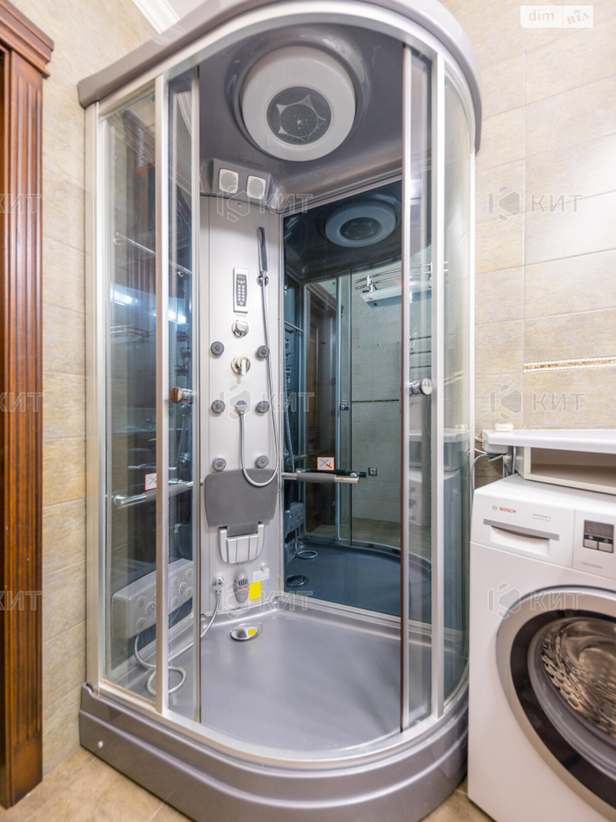 Продажа трехкомнатной квартиры в Харькове, на ул. Тринклера 9, район Центр фото 1 Продажа трехкомнатной квартиры в Харькове, на ул. Тринклера 9, район Центр фото 1