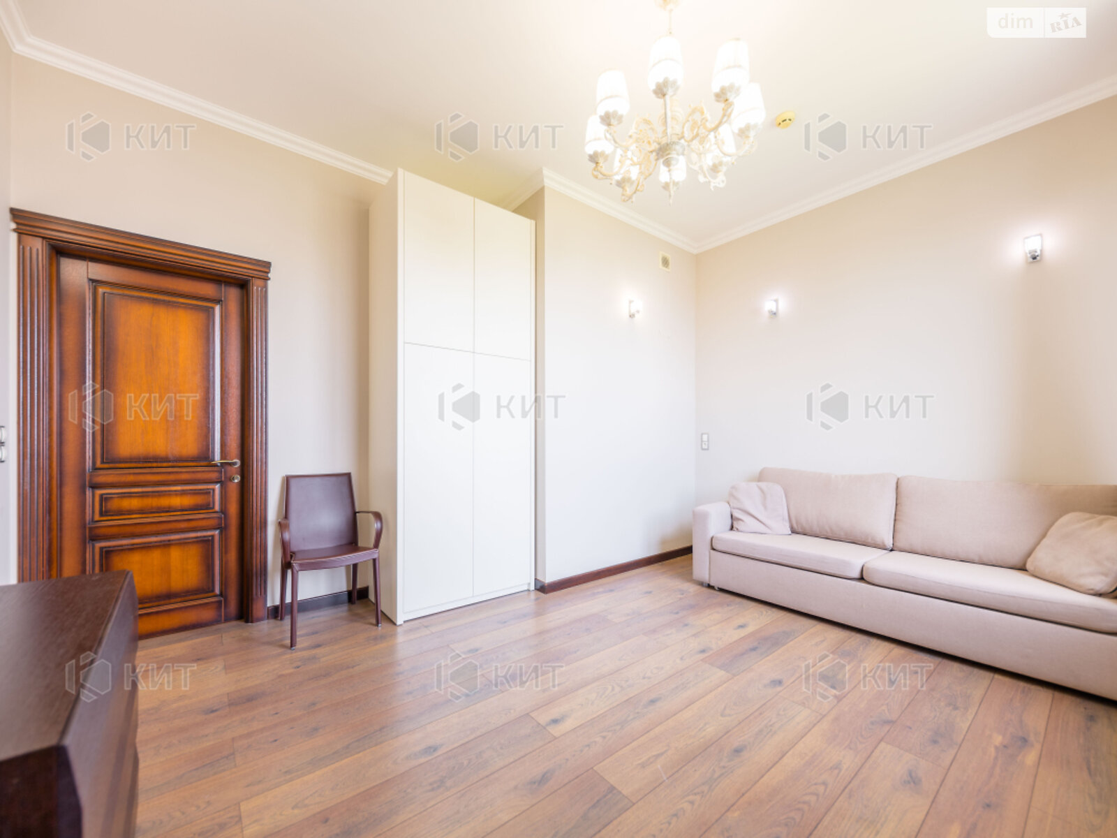 Продажа трехкомнатной квартиры в Харькове, на ул. Тринклера 9, район Центр фото 1 Продажа трехкомнатной квартиры в Харькове, на ул. Тринклера 9, район Центр фото 1