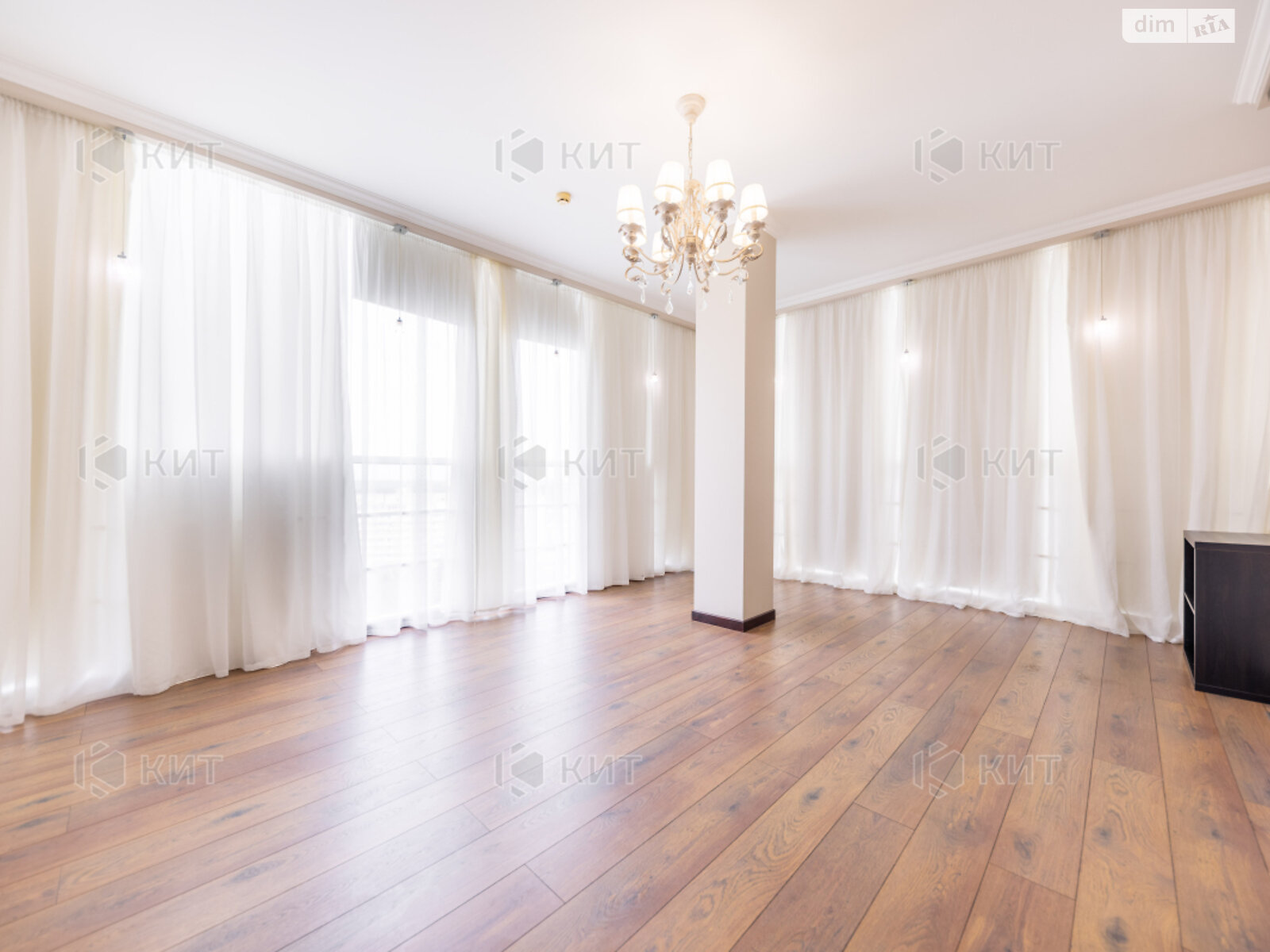 Продажа трехкомнатной квартиры в Харькове, на ул. Тринклера 9, район Центр фото 1 Продажа трехкомнатной квартиры в Харькове, на ул. Тринклера 9, район Центр фото 1