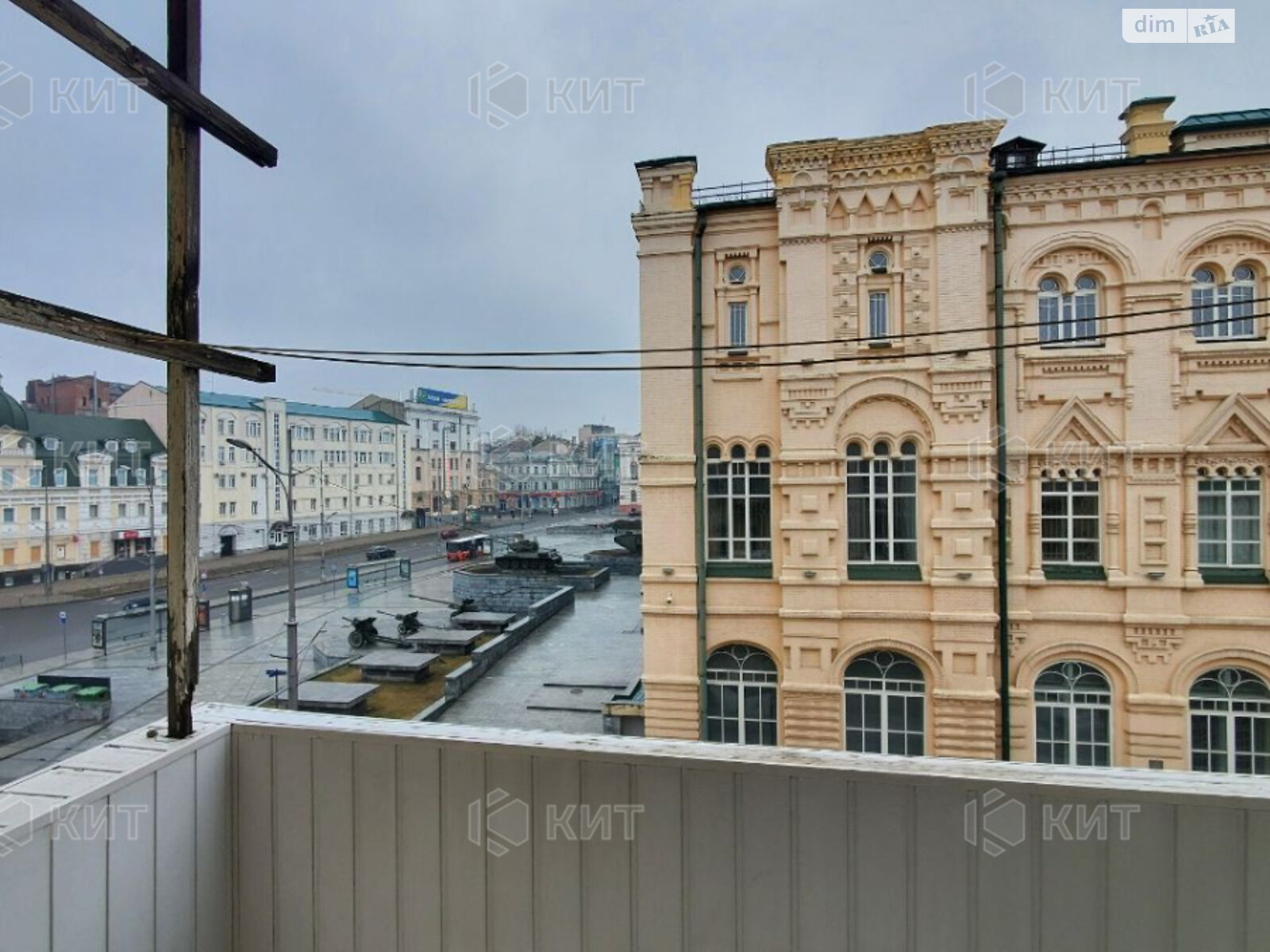 Продаж двокімнатної квартири в Харкові, на вул. Університетська 2, район Центр фото 1