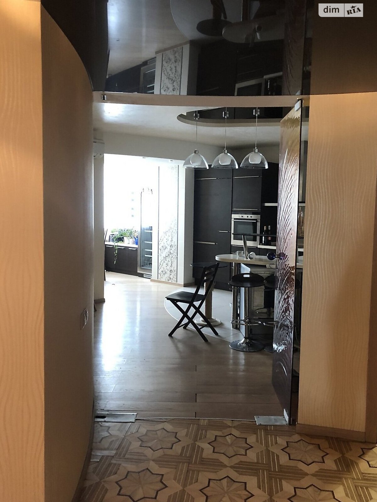Продажа трехкомнатной квартиры в Харькове, на ул. Залесская 5, район Центр фото 1 Продажа трехкомнатной квартиры в Харькове, на ул. Залесская 5, район Центр фото 1