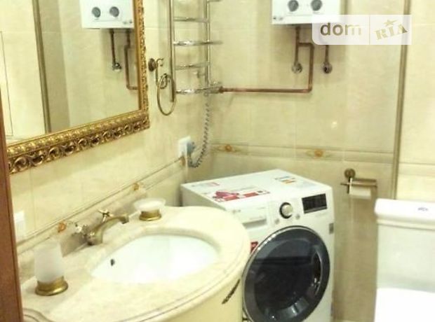 Продажа трехкомнатной квартиры в Харькове, на Площадь конституции 20, район Центр фото 1 Продажа трехкомнатной квартиры в Харькове, на Площадь конституции 20, район Центр фото 1