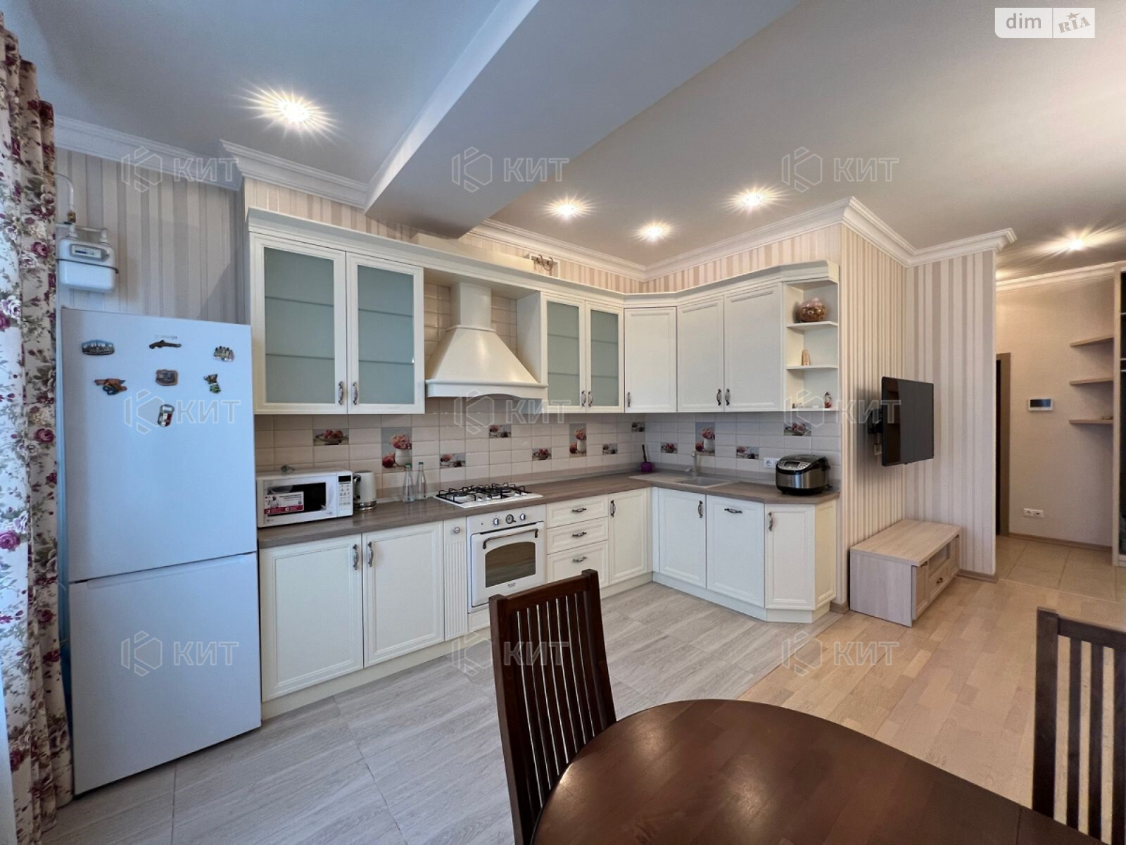 Продажа двухкомнатной квартиры в Харькове, на ул. Чернышевская 50, район Центр фото 1 Продажа двухкомнатной квартиры в Харькове, на ул. Чернышевская 50, район Центр фото 1