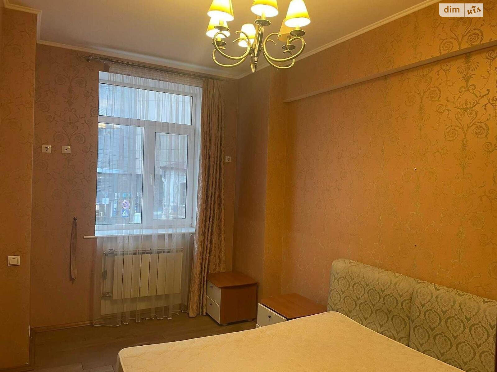 Продаж трикімнатної квартири в Харкові, на вул. Короленка 12, район Університетська Гірка фото 1