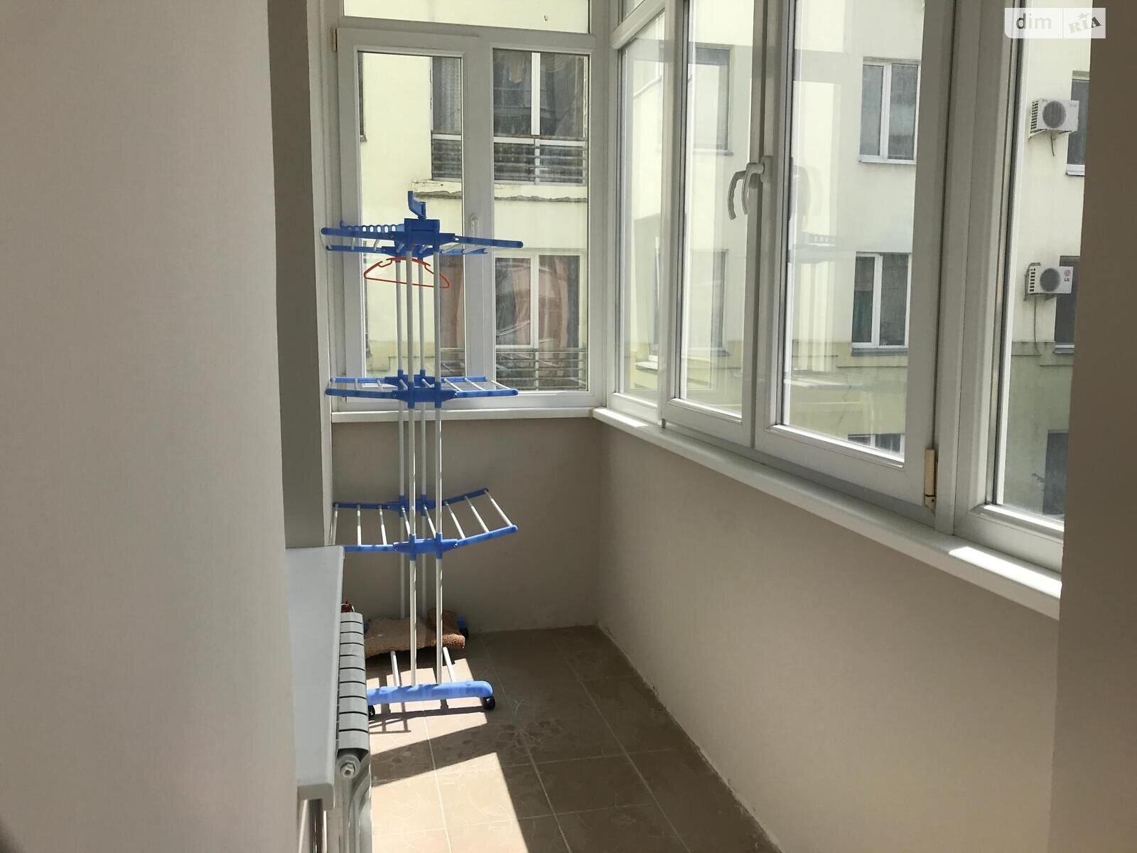 Продажа четырехкомнатной квартиры в Харькове, на пер. Лопатинский 2, район Университетская Горка фото 1 Продажа четырехкомнатной квартиры в Харькове, на пер. Лопатинский 2, район Университетская Горка фото 1