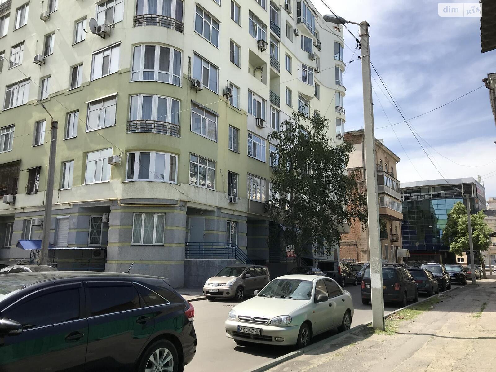 Продажа четырехкомнатной квартиры в Харькове, на пер. Лопатинский 2, район Университетская Горка фото 1 Продажа четырехкомнатной квартиры в Харькове, на пер. Лопатинский 2, район Университетская Горка фото 1