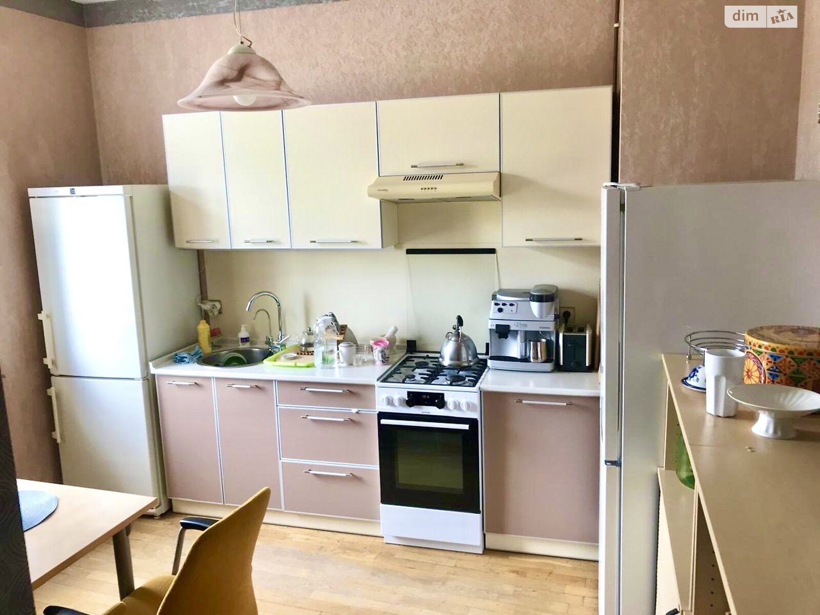 Продажа четырехкомнатной квартиры в Харькове, на ул. Университетская 9, район Университетская Горка фото 1 Продажа четырехкомнатной квартиры в Харькове, на ул. Университетская 9, район Университетская Горка фото 1