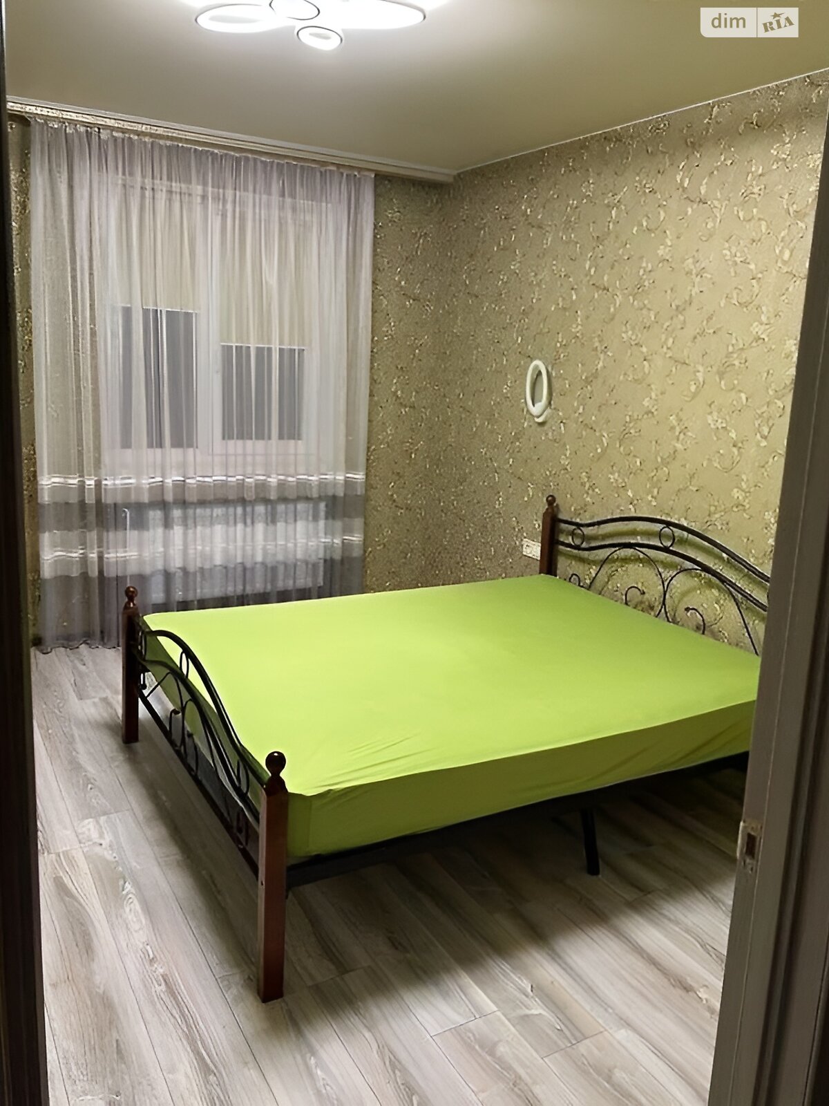 Продаж двокімнатної квартири в Харкові, на вул. Миру, район ХТЗ фото 1 Продаж двокімнатної квартири в Харкові, на вул. Миру, район ХТЗ фото 1
