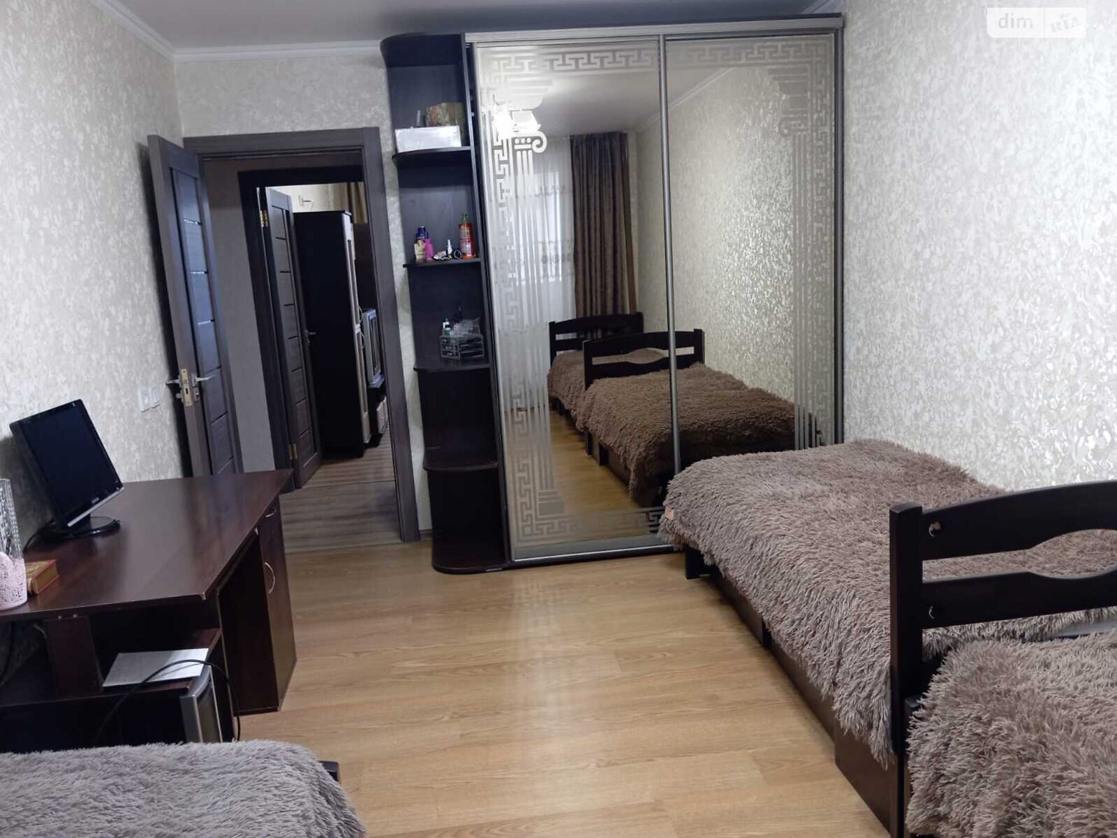 Продажа трехкомнатной квартиры в Харькове, на просп. Юбилейный 59, фото 1 Продажа трехкомнатной квартиры в Харькове, на просп. Юбилейный 59, фото 1
