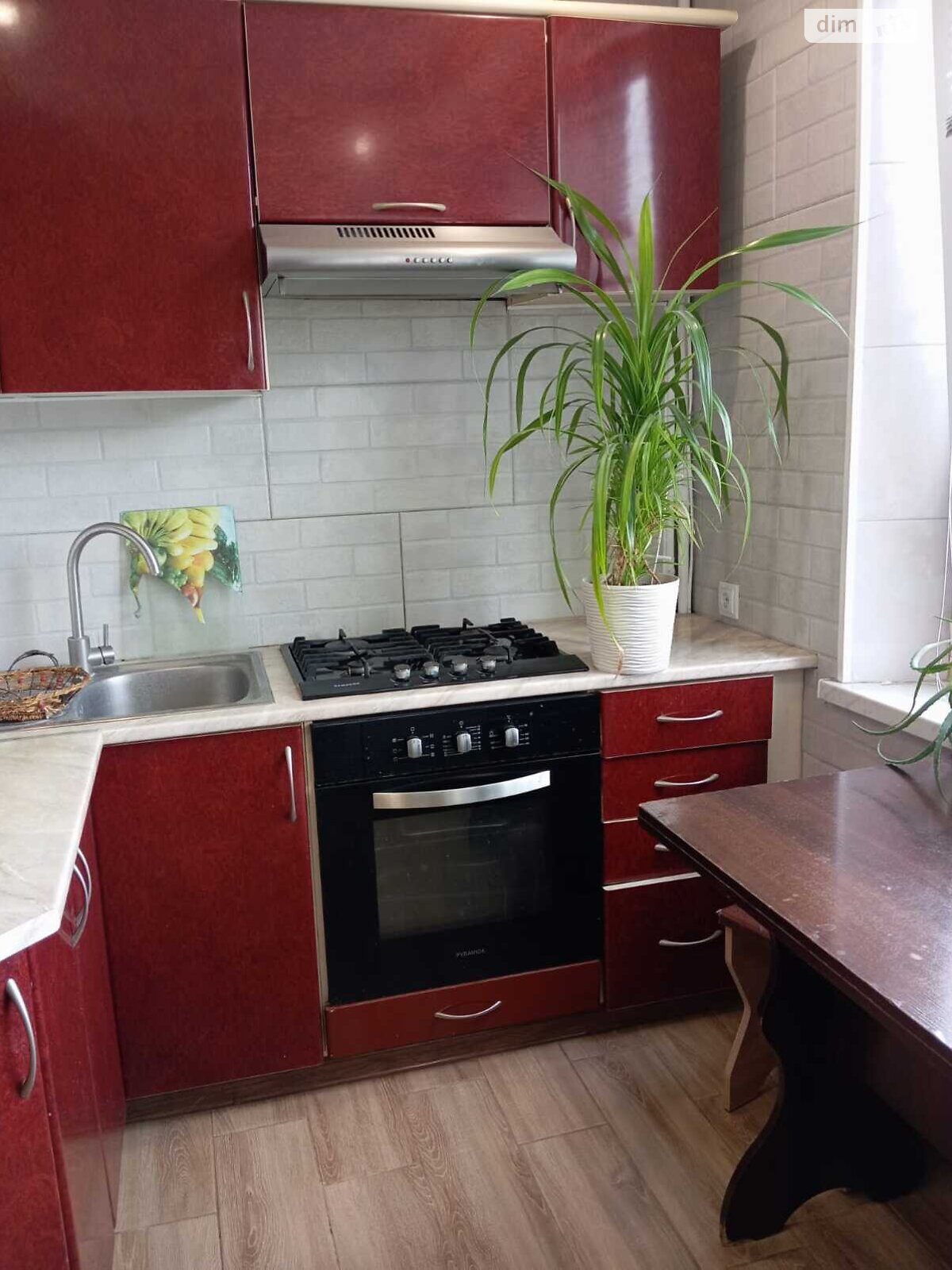 Продажа трехкомнатной квартиры в Харькове, на просп. Юбилейный 59, фото 1 Продажа трехкомнатной квартиры в Харькове, на просп. Юбилейный 59, фото 1