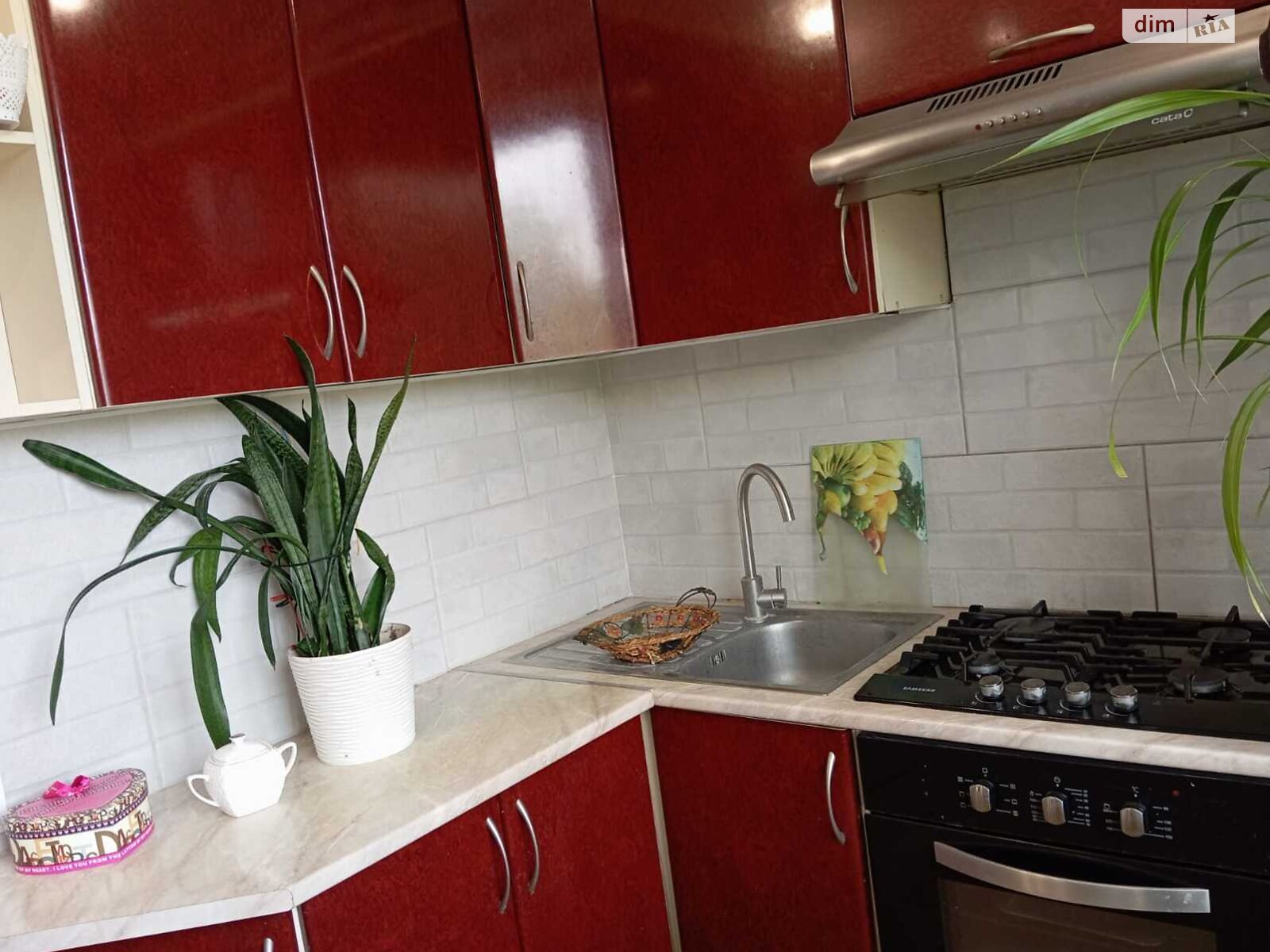 Продажа трехкомнатной квартиры в Харькове, на просп. Юбилейный 59, фото 1 Продажа трехкомнатной квартиры в Харькове, на просп. Юбилейный 59, фото 1