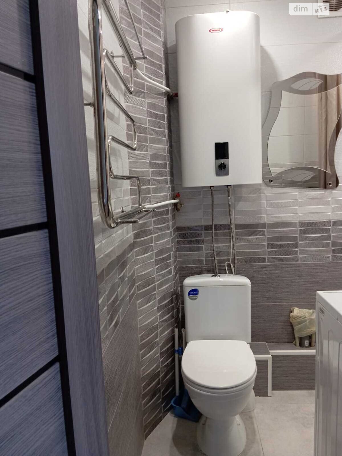Продажа трехкомнатной квартиры в Харькове, на просп. Юбилейный 59, фото 1 Продажа трехкомнатной квартиры в Харькове, на просп. Юбилейный 59, фото 1