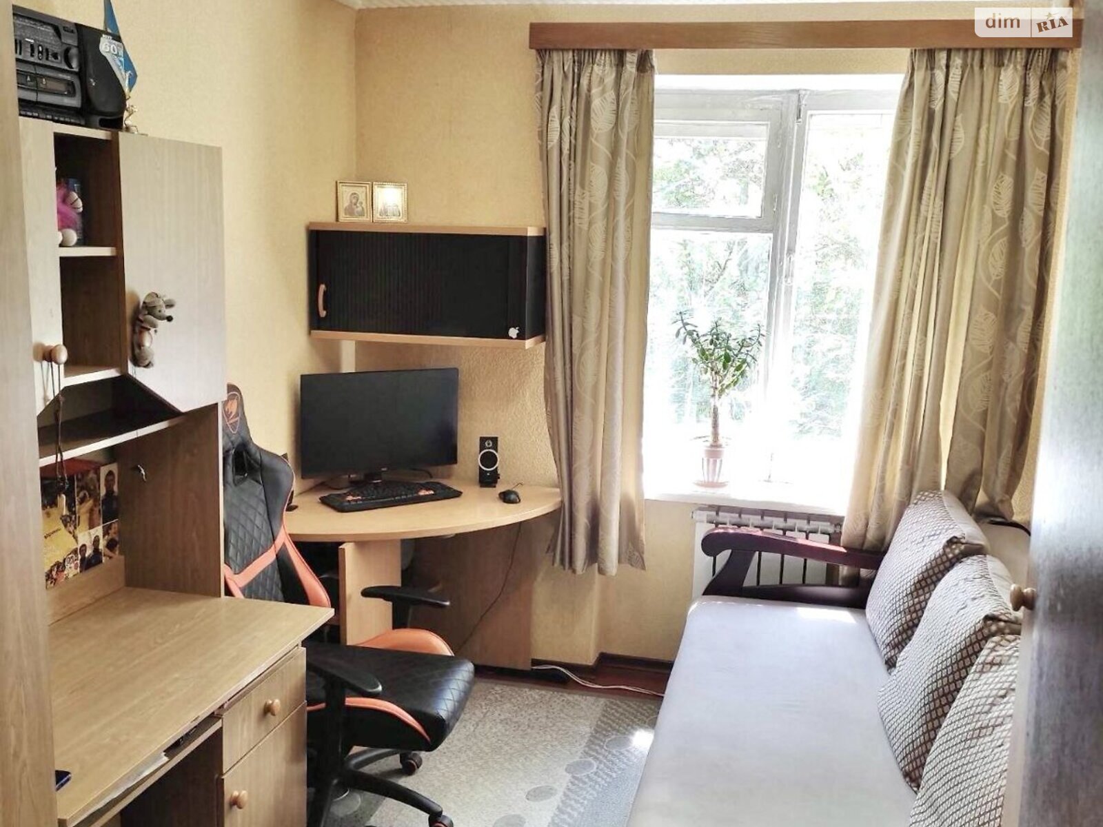 Продаж чотирикімнатної квартири в Харкові, на вул. Муратова Ігоря, район Залютине фото 1