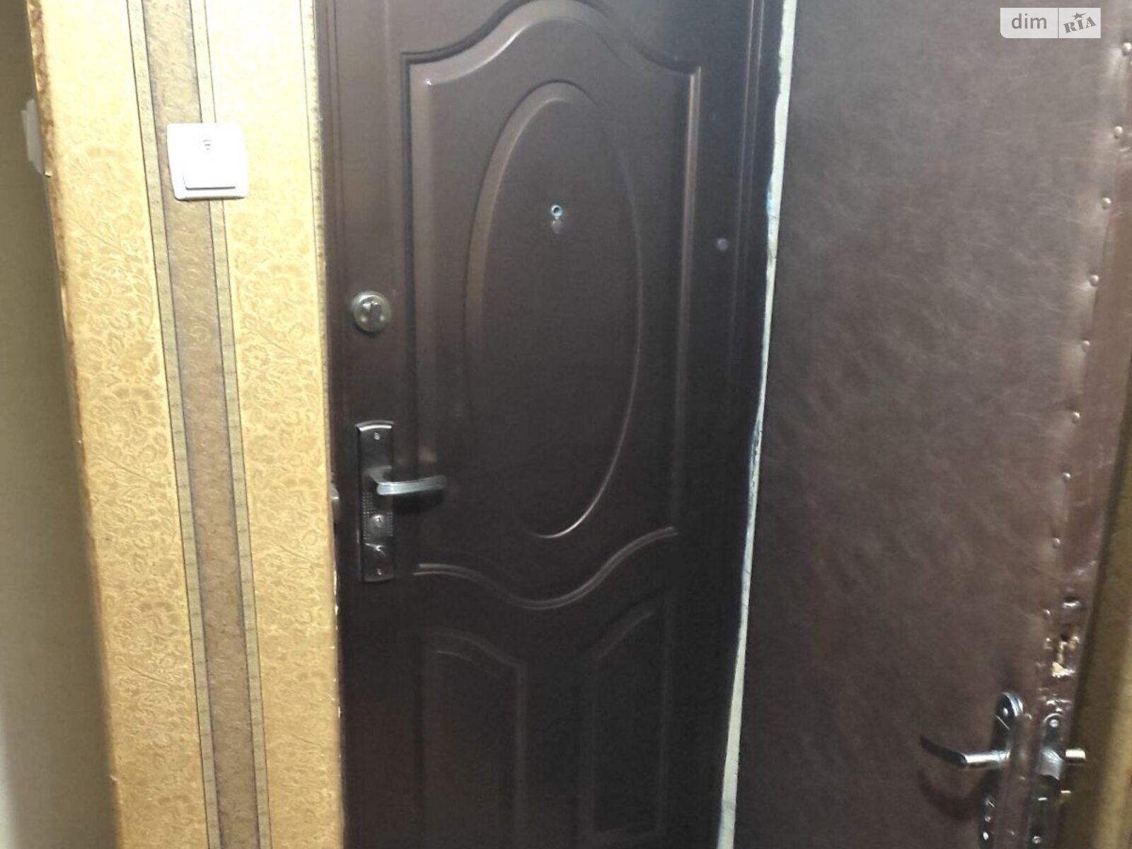 Продаж чотирикімнатної квартири в Харкові, на вул. Муратова Ігоря, район Залютине фото 1