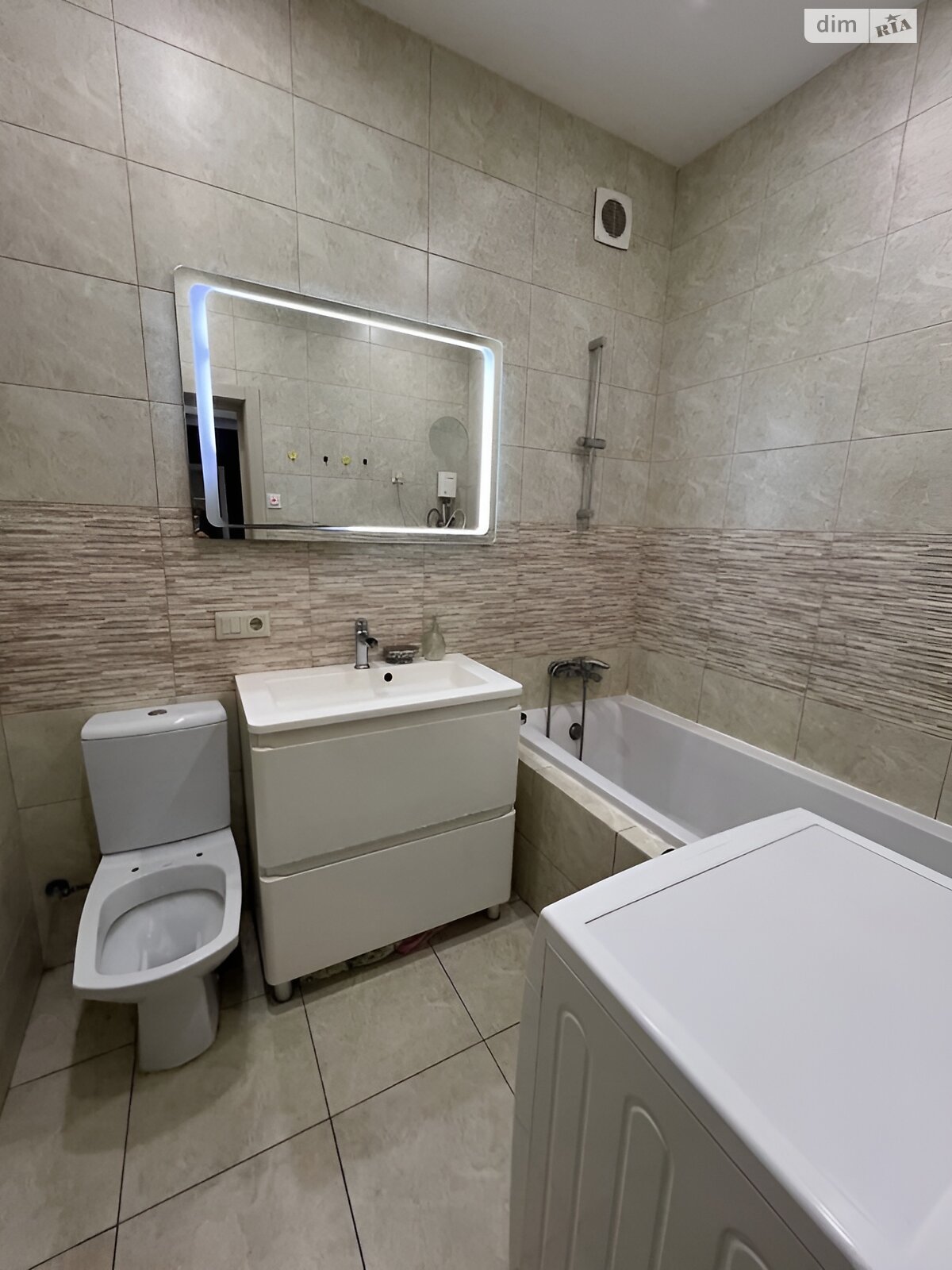 Продаж двокімнатної квартири в Харкові, на вул. Кооперативна 2, район Зірка фото 1 Продаж двокімнатної квартири в Харкові, на вул. Кооперативна 2, район Зірка фото 1