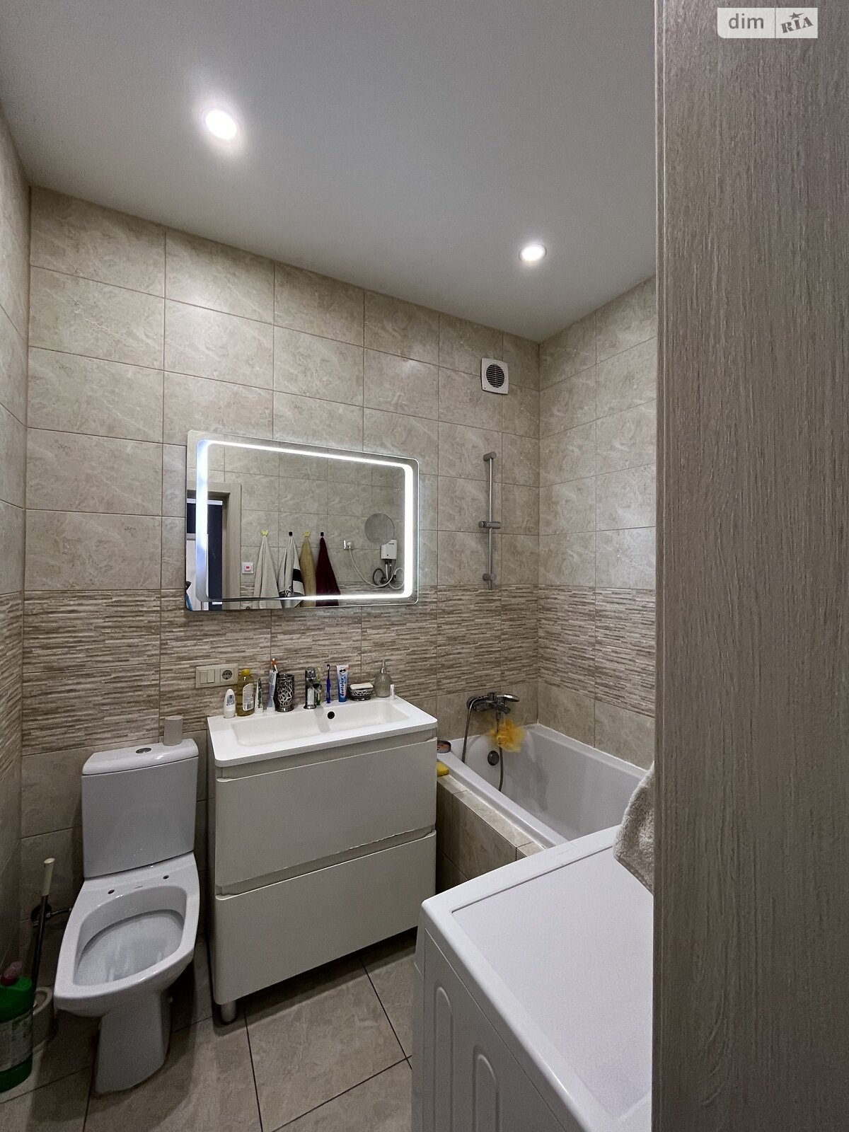 Продаж двокімнатної квартири в Харкові, на вул. Кооперативна 2, район Зірка фото 1 Продаж двокімнатної квартири в Харкові, на вул. Кооперативна 2, район Зірка фото 1