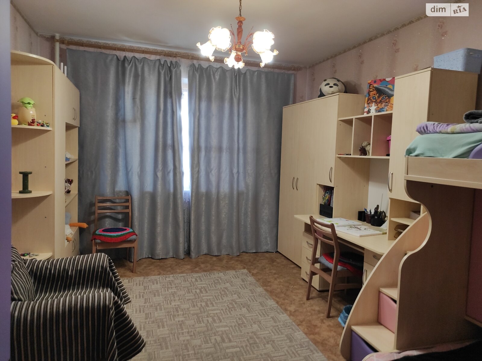 Продаж трикімнатної квартири в Харкові, на Квартальна 14, фото 1 Продаж трикімнатної квартири в Харкові, на Квартальна 14, фото 1