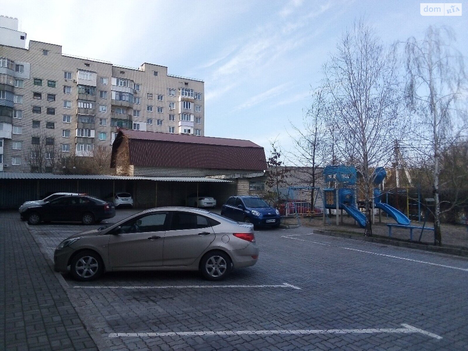 Продаж трикімнатної квартири в Херсоні, на шосе Чорновола Вʼячеслава, район ХБК фото 1