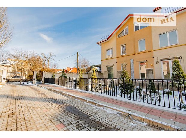 Продажа двухкомнатной квартиры в Херсоне, на ул. Университетская район ХБК фото 1 Продажа двухкомнатной квартиры в Херсоне, на ул. Университетская район ХБК фото 1