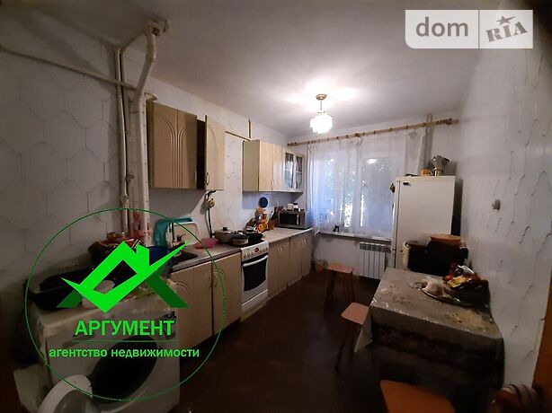 Продажа четырехкомнатной квартиры в Херсоне, на просп. Кутузова район Суворовский фото 1 Продажа четырехкомнатной квартиры в Херсоне, на просп. Кутузова район Суворовский фото 1